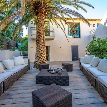 Incroyable Villa, Bord De Mer, Piscine, Climatisee Hotel