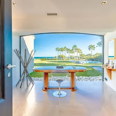 ホテル Incroyable Villa, Bord De Mer, Piscine, Climatisee *