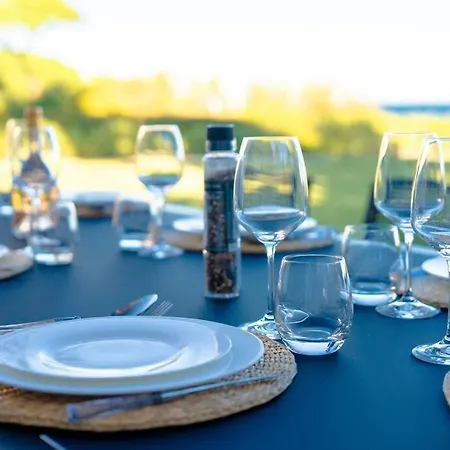 Incroyable Villa, Bord De Mer, Piscine, Climatisee * Saint-Tropez