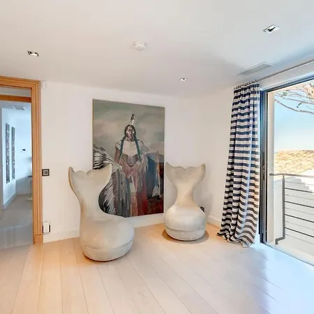 Incroyable Villa, Bord De Mer, Piscine, Climatisee ホテル サントロペ