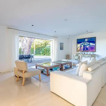 Incroyable Villa, Bord De Mer, Piscine, Climatisee Saint-Tropez