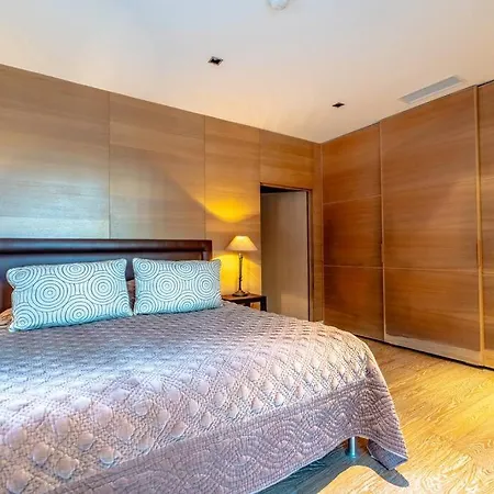 Incroyable Villa, Bord De Mer, Piscine, Climatisee * サントロペ